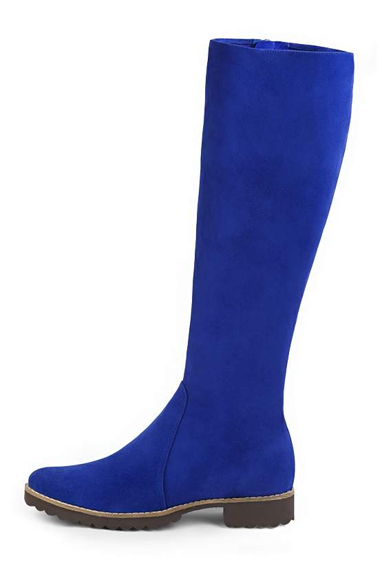 French elegance and refinement for these electric blue riding knee-high boots, 
                available in many subtle leather and colour combinations. Record your foot and leg measurements.
We will adjust this pretty boot with zip to your measurements in height and width.
Its large, comfortable gum sole will isolate you from the ground.
You can customise the boot with your own materials, colours and heels on the "My Favourites" page.
To style your boots, accessories are available from the boots page. 
                Made to measure. Especially suited to thin or thick calves.
                Matching clutches for parties, ceremonies and weddings.   
                You can customize these knee-high boots to perfectly match your tastes or needs, and have a unique model.  
                Choice of leathers, colours, knots and heels. 
                Wide range of materials and shades carefully chosen.  
                Rich collection of flat, low, mid and high heels.  
                Small and large shoe sizes - Florence KOOIJMAN